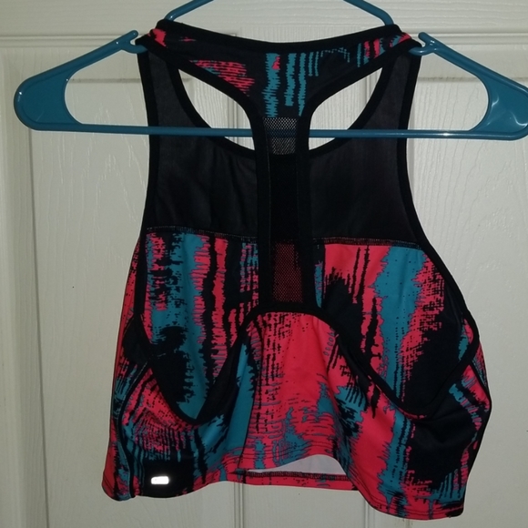 Fabletics High neck Bra - Picture 2 of 3